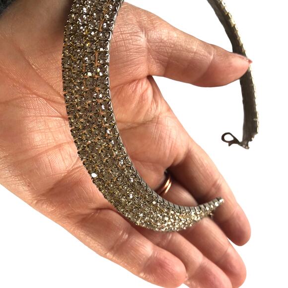 Vintage Rhinestone Crystal Silver Collar Bib Necklace, Hoop Earrings & bracelet - Picture 6 of 13
